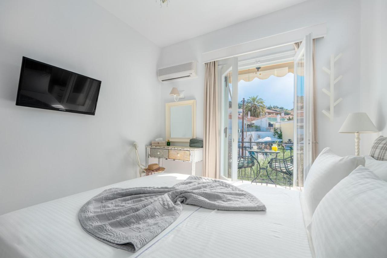 Hotel Arolithos Spétses Esterno foto