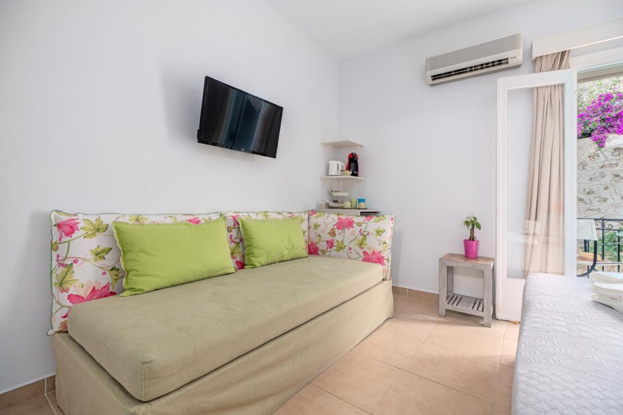 Hotel Arolithos Spétses Esterno foto