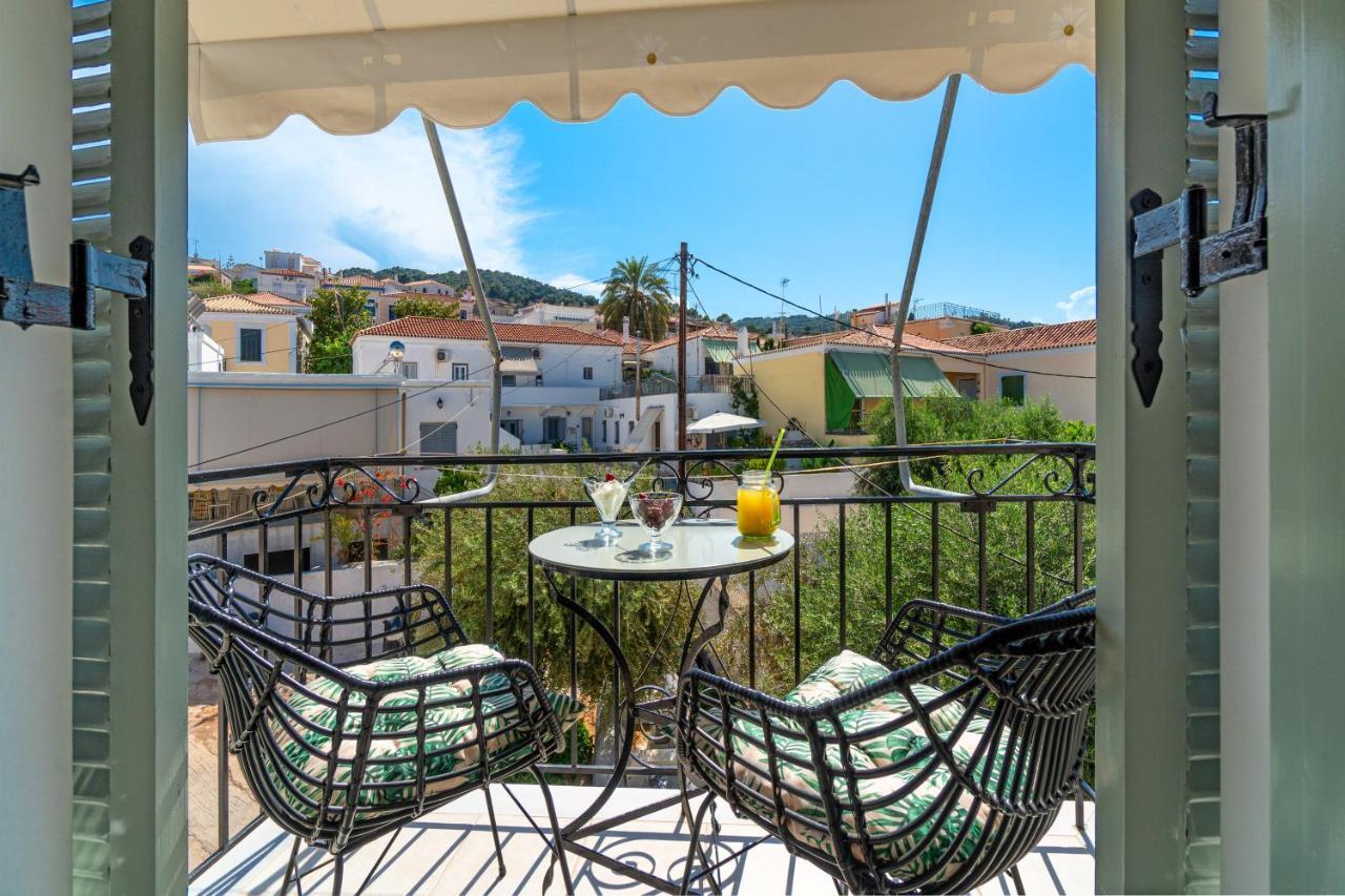 Hotel Arolithos Spétses Esterno foto