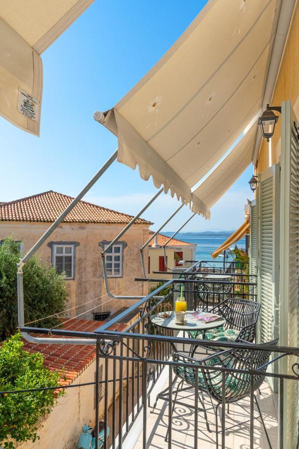Hotel Arolithos Spétses Esterno foto