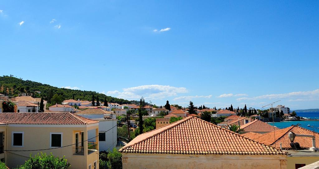 Hotel Arolithos Spétses Esterno foto