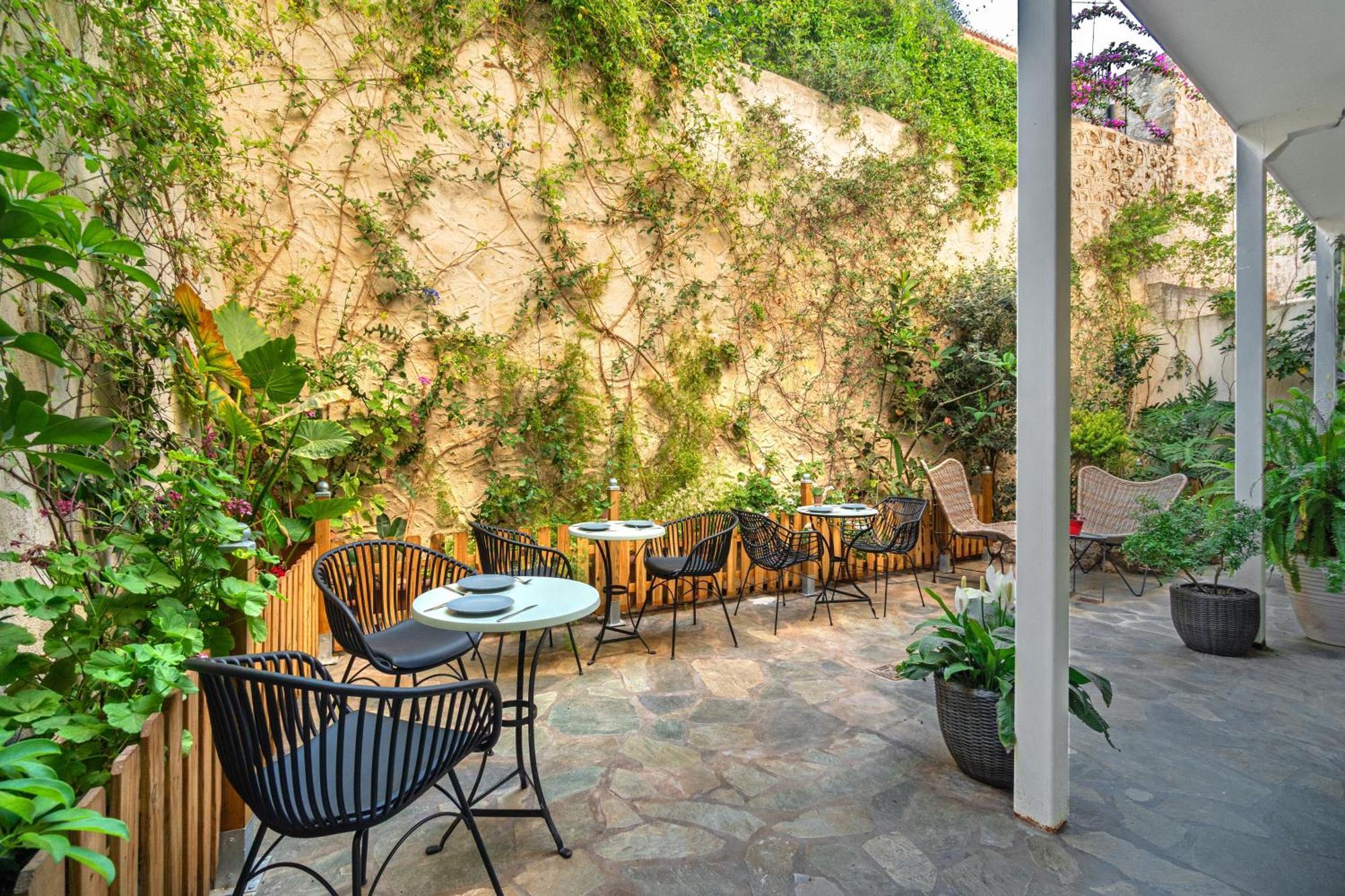 Hotel Arolithos Spétses Esterno foto