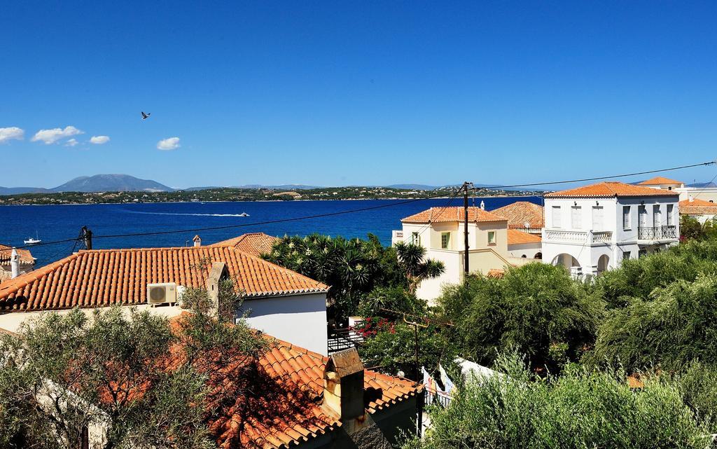 Hotel Arolithos Spétses Esterno foto